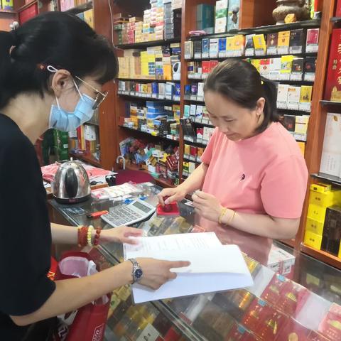 社区工会走进企业