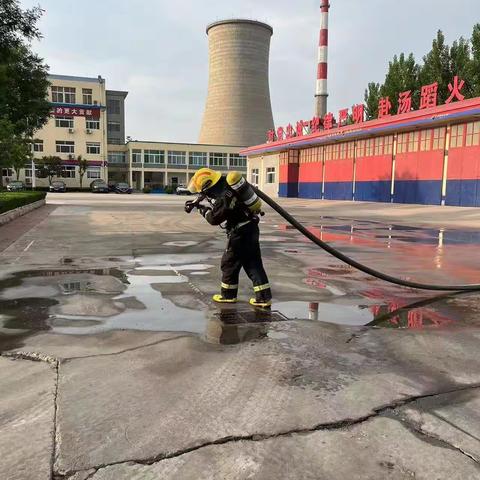 昌邑大队组织开展空气呼吸器耗气量测试