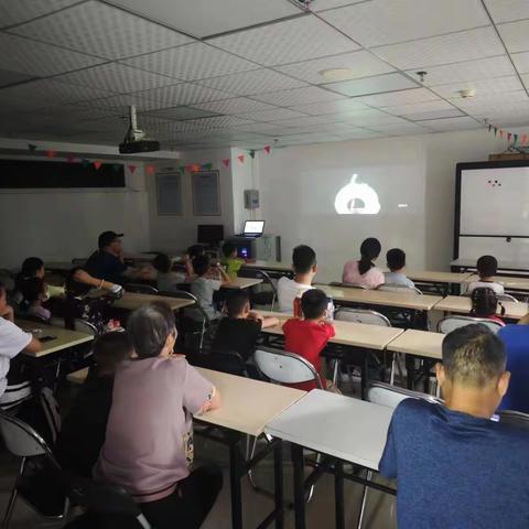 弘扬劳模精神，争当时代先锋
