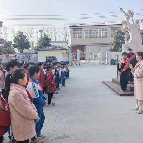 校园防欺凌，友爱伴成长 ——五龙镇展庄小学防欺凌法治教育活动