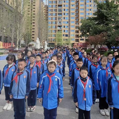 向阳而生，筑梦成长