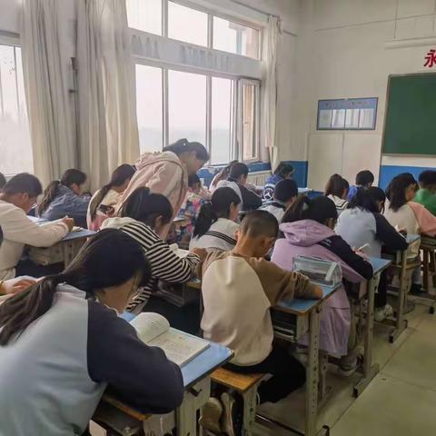 崖头小学教育教学开放周活动纪实（六年级一班）：携手同心 共育美好