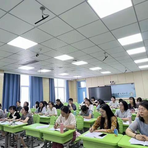 培训促提升，学习促成长—徐州市金龙湖小学数学暑期教师业务能力培训