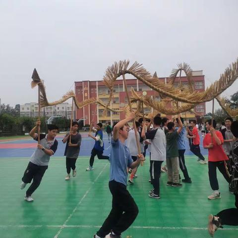 课后服务，精彩纷呈，迎接展演