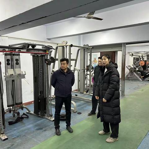体校领导对排球项目开展调研工作