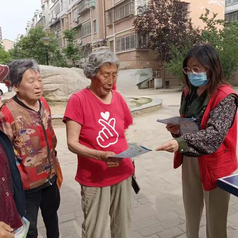 金明池街道宏康社区积极开展反邪教宣传活动