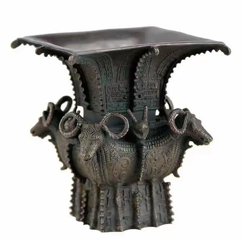 让我们共同感受历史