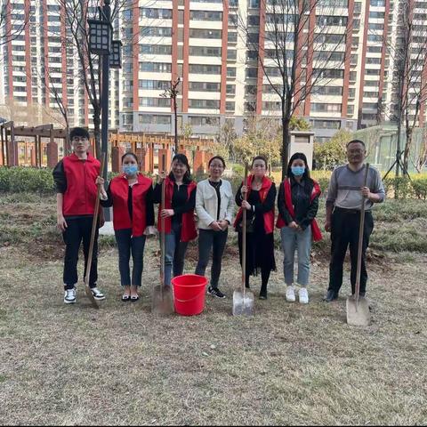 平邑街道祥云社区——“弘扬雷锋情  共建爱心林  传承志愿红”