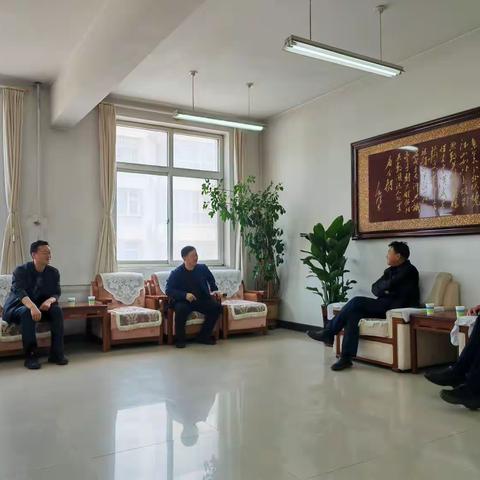 县财政局接待国家风力发电研究院院长赵双力一行人