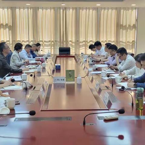 卢文光副局长带队赴江山市和衢州市调研低效用地、带建筑物出让和专业地产等工作