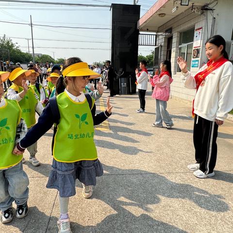 “呵护成长，自然衔接”幼小衔接系列活动（一）初探小学