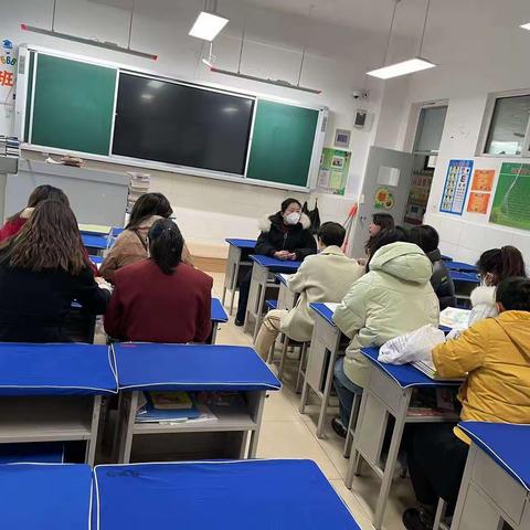 以研促教   全力以“复”   苑城小学数学教研组研讨活动