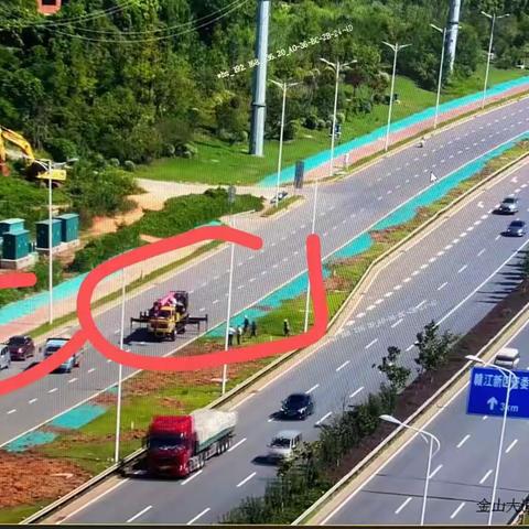 【百日行动】经开交警严查违法违规占道施工
