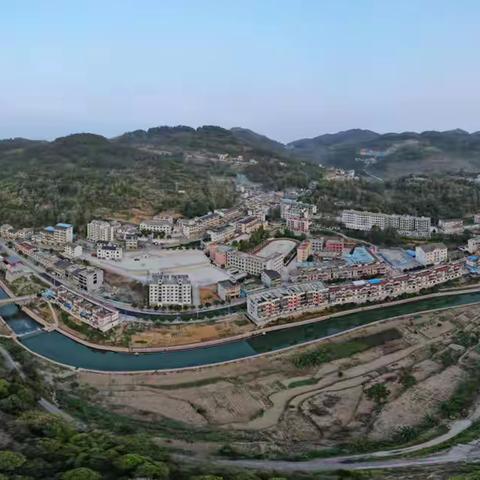 永和镇关于拒绝操办和参加“升学宴”“谢师宴”的倡议书