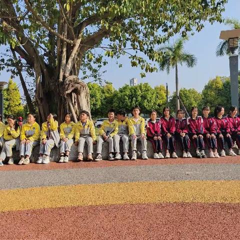 “三话六学”|团结筑梦，青春同行——蒙自市老寨苗族乡中学赴红河学院参观研学活动