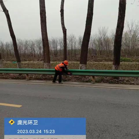 庞光街道开展雨后大擦洗大整治行动