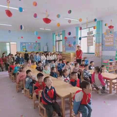 南关村幼儿园小一班学习汇报