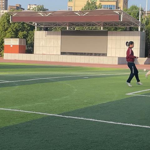 多彩活动与教学常规的完美融合