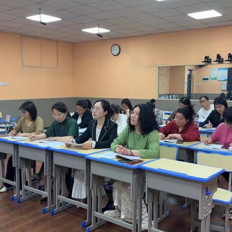 无生试讲汇智慧 语文教研绽芳华 ——鹰潭二中西校区语文教研活动