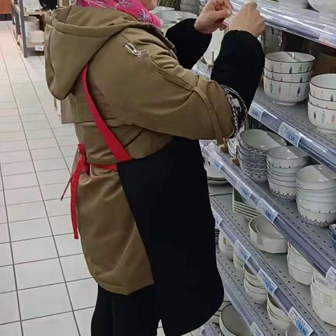 刘巷店周四标识检查