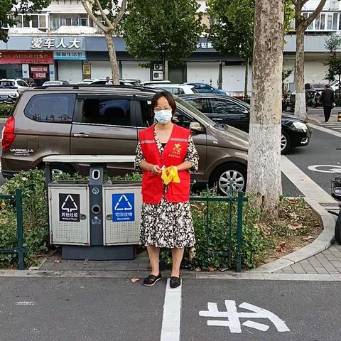 温情护学岗 暖心伴成长——记潘南小学蒲公英中队家长志愿者“爱心护学岗”服务活动