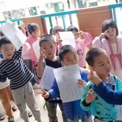 那霍镇中心幼儿园中1班——我们体检啦！