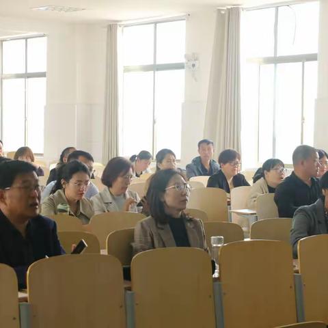 栉风沐雨 砥砺前行——临沂市初中道德与法治学科教研员联系乡镇学校调研活动暨二轮专题复习教学研讨会