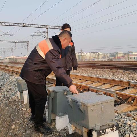 新民电务车间2月份新职人员培训（副本）