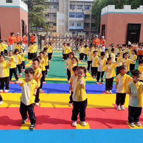 幼儿园每名幼儿都如此富有活力！——新烟办事处中心幼儿园乐乐三班