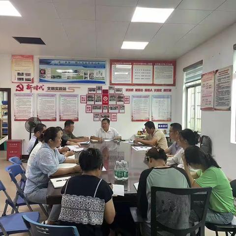 抱古村开展创建国家食品安全示范城市宣传活动