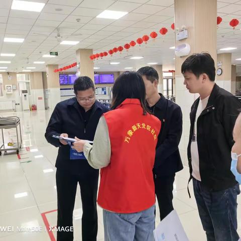 万北社区督导检查校园食堂，为师生饮食安全保驾护航