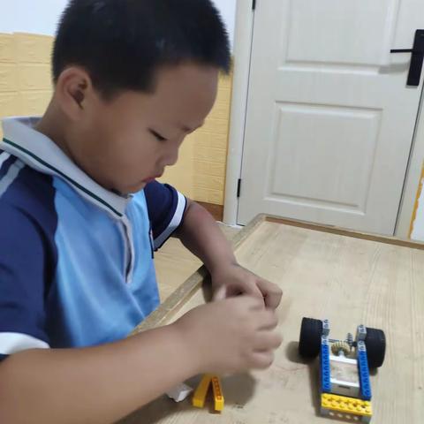 创未来机器人：6月9日晚上19：00—20：30极光体验课程反馈