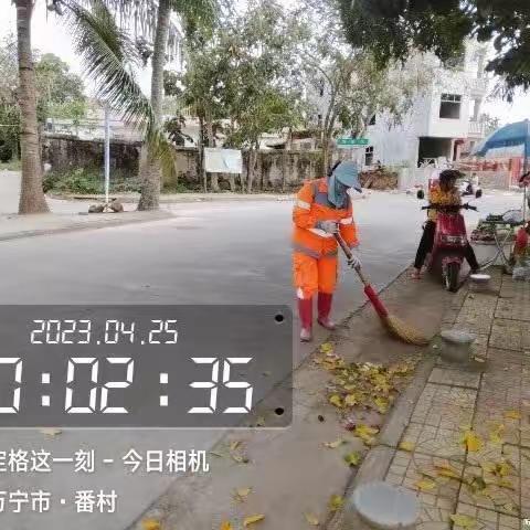 【万城镇环卫工作简报】精益求“净”|推进精细化作业力度，提升辖区卫生品质