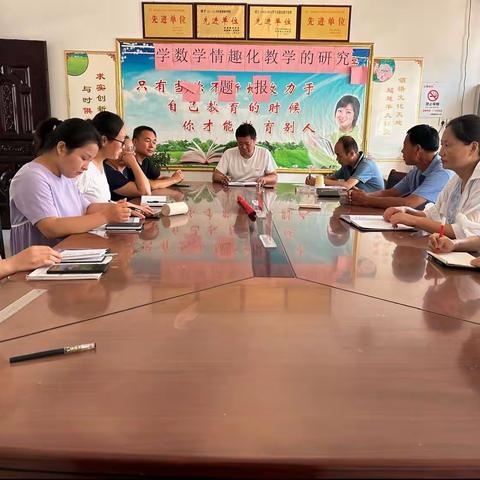 舞阳县侯集镇侯王小学，我们开学了～