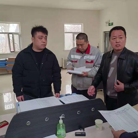 峰峰矿区应急管理局对河北太行华信建材有限责任公司石灰石矿安全督导