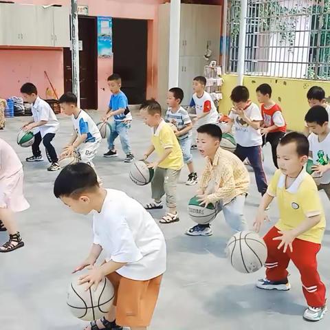 溆浦县育苗幼儿园果果一班一周精彩回顾