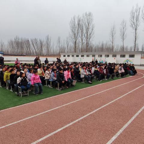 [夏官营镇耿庄完全小学]法治在身边，安全伴我行——耿庄完全小学2026年春季开学第一课法治教育讲座
