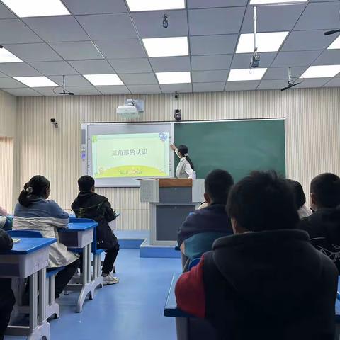 探寻数学规律，发现数学之美———独羊岗中心组织多校联合教研活动