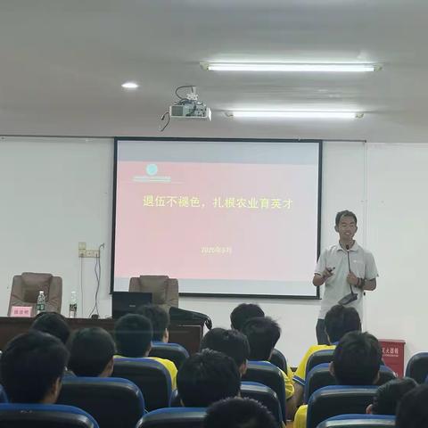 跨界转型，农机维修新篇章 ——张佳明理事长引领职业新风向