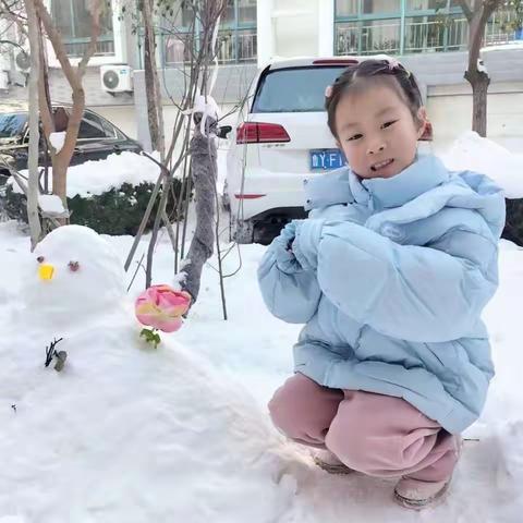 我和雪的亲密接触——一年级八班赏雪玩雪扫雪社会实践活动