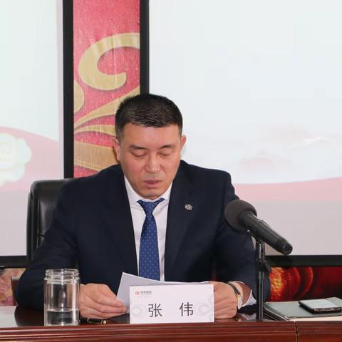 哈密分公司传达学习高兴华同志在公司系统2022年度党委书记抓基层党建工作述职评议会议上的讲话