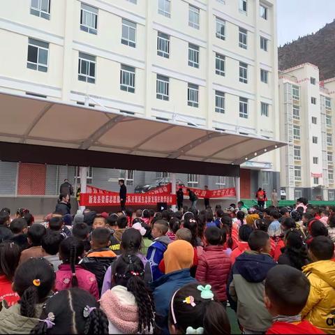 学习宣传党的二十大精神·免费开放进校园活动