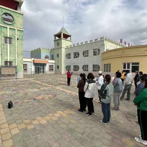 双节同庆，活力运动—-阿合奇县第三幼儿园迎中秋庆国庆运动会