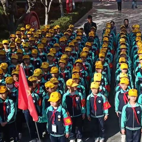 用手触摸 用心感受 体验消防之旅 ——天水郡小学体验消防之旅纪实