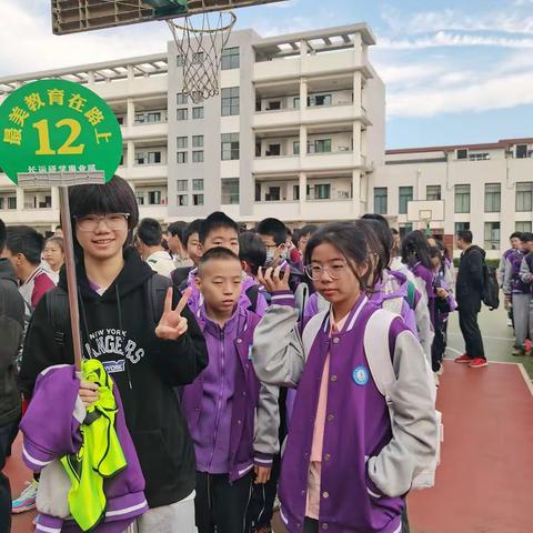 龙游寺后中学八(6)班研学活动