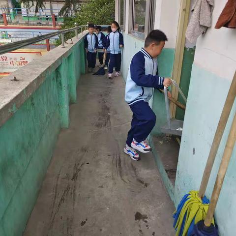 【全环境立德树人】新泰市汶城实验小学———升旗仪式