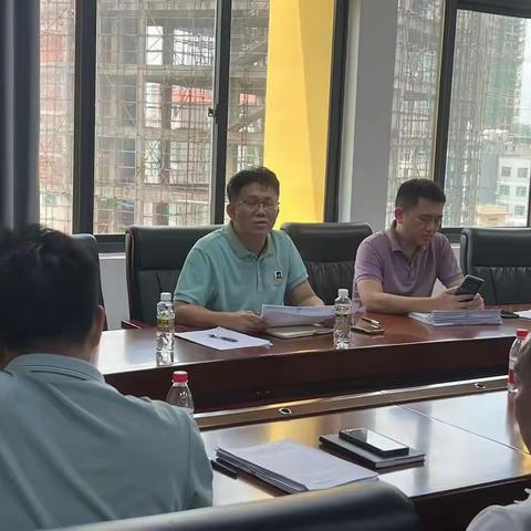 龙华区卫健委、海口市第四人民医院城市医疗集团召开医疗集团工作推进会