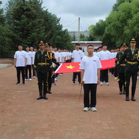 壮志凌云端，乘风从此始——江桥镇中心学校2024届毕业生毕业典礼