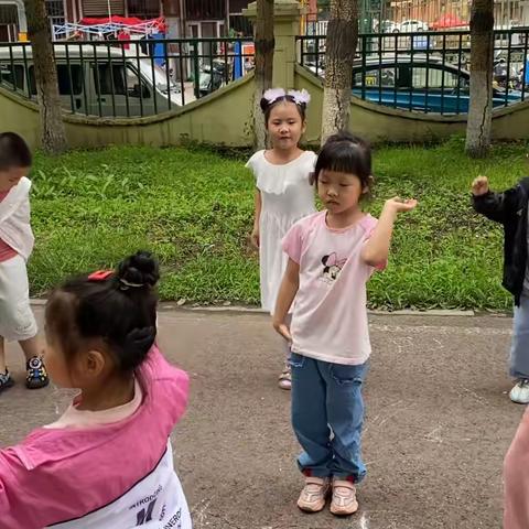 圣迪幼儿园中班一周回顾🌷