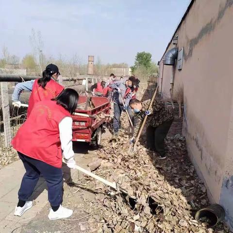 双杨镇双凤社区人居环境整治 营造幸福家园